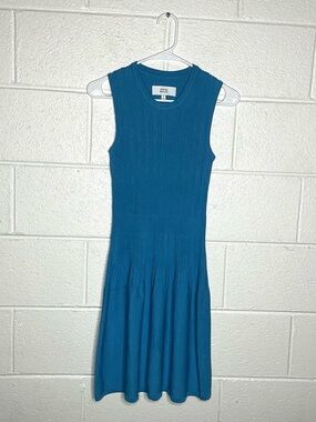 < Textile Elizabeth and James Blue Knit Fit & Flare Dress >